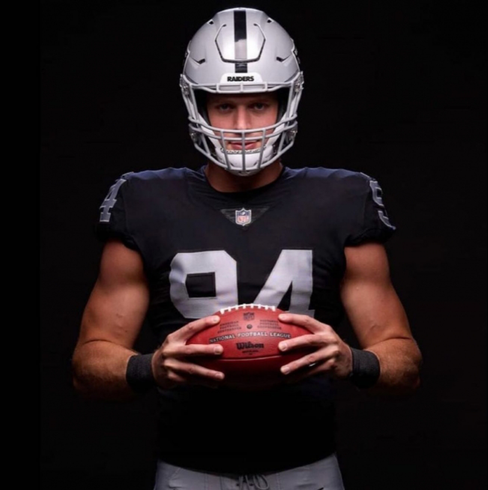 NFL Las Vegas Raiders - Carl Nassib 21 Wall Poster, 14.725 x