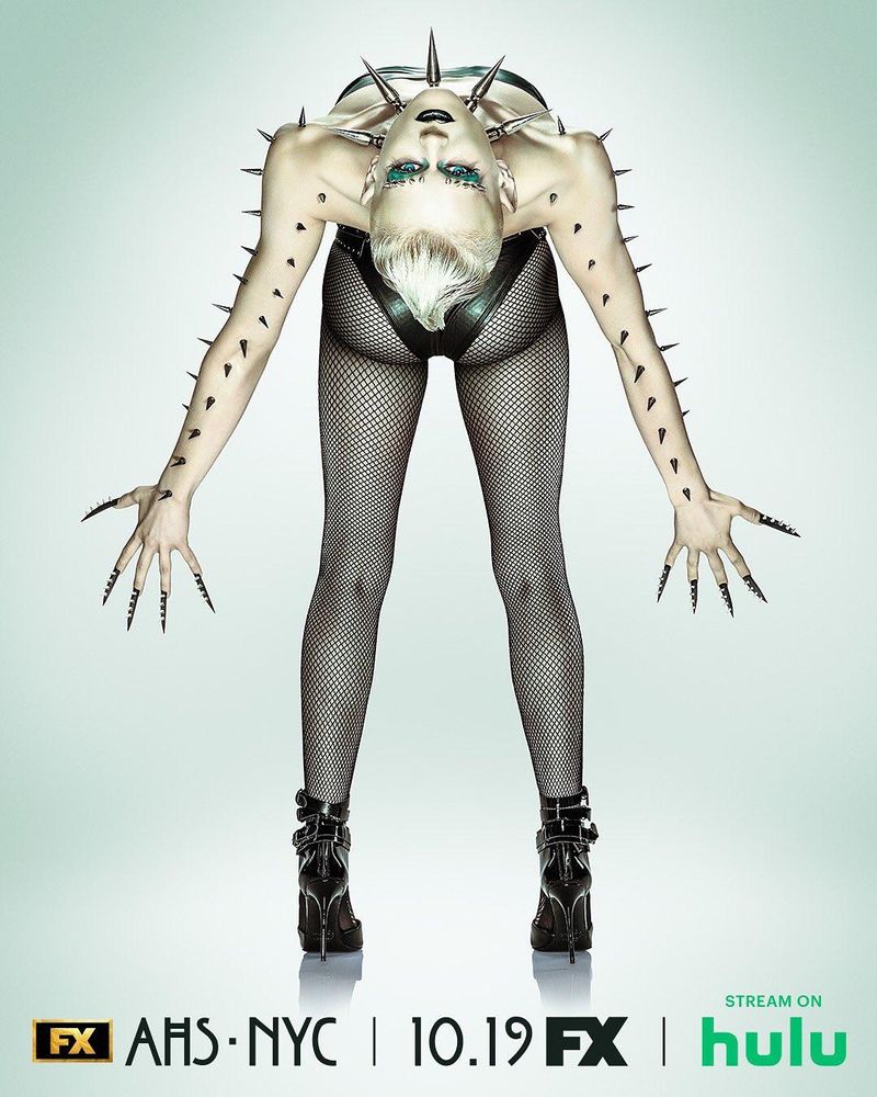 800px x 1000px - The 'American Horror Story: NYC' Promo Art Is So Sexy It's Scary