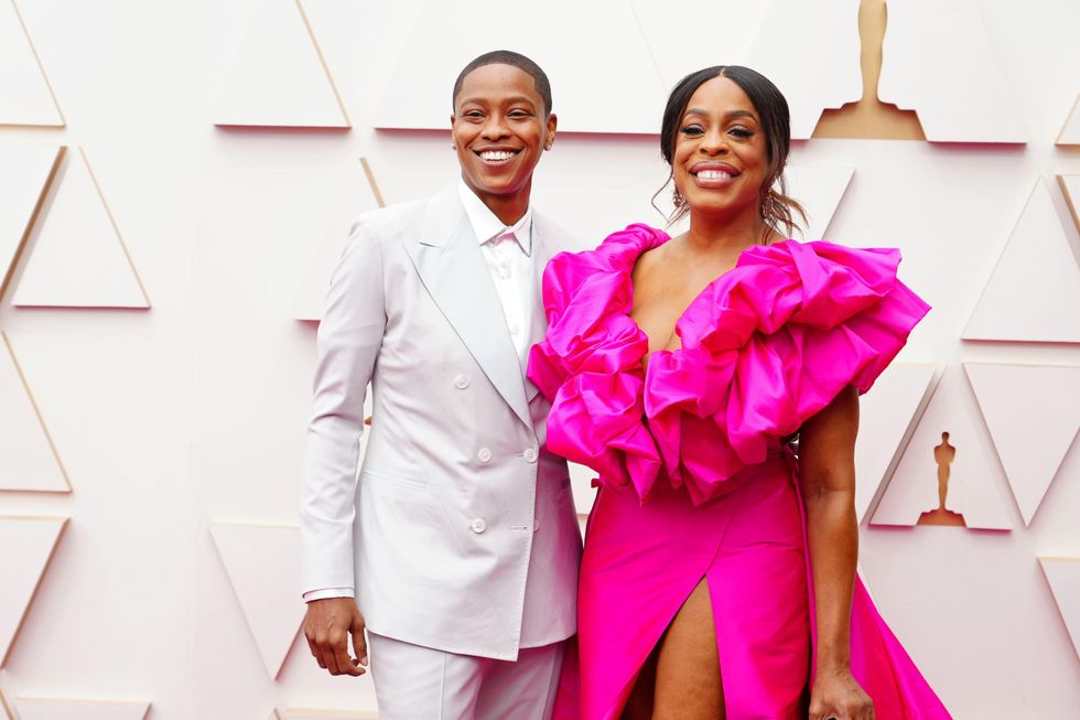 17 LGBTQ+ Celebrities Who Walked the 2022 Oscars Red Carpet