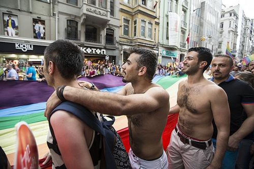 Istanbul Gay Pride Taksim Square 9693