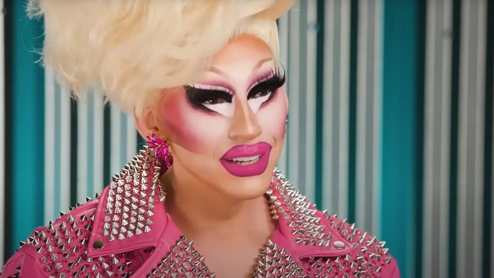 
Trixie Mattel perfectly drags unprepped host who did no research before interviewing her
