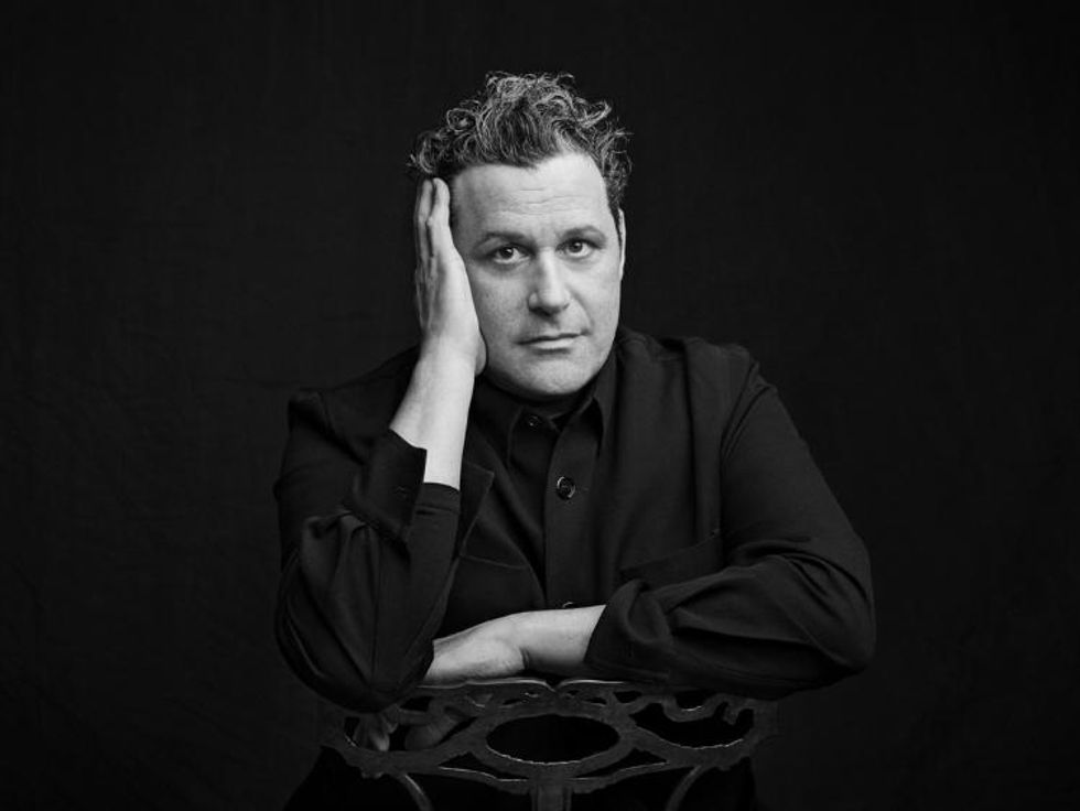 Isaac Mizrahi Has Done It All, Darling! Here Are Just 8 of His Top Moments  - 1stDibs Introspective