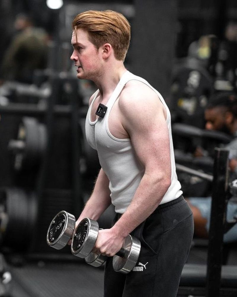 Kit Connor Posts Shirtless Gym Pics, Goes Full Muscle Bro