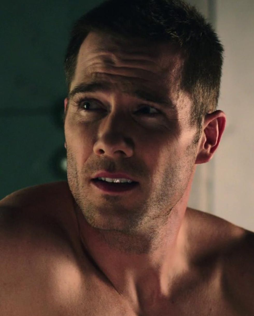 20 steamy pics of 'Bros' & Hallmark stud Luke Macfarlane