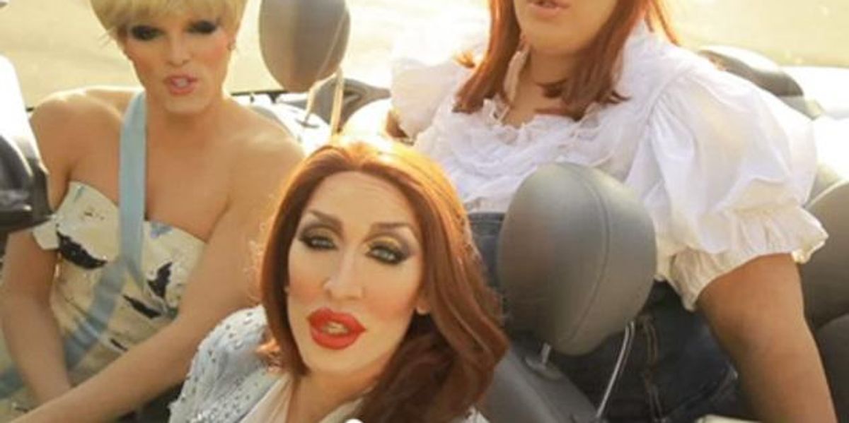 Detox, Willam And The Of New OCC Are Makeup Fox Vicky Faces
