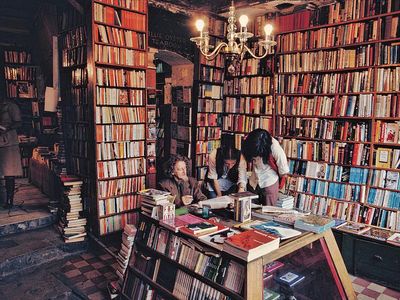 Visit the Iconic Shakespeare and Company Bookstore in Paris and Bring Home  a Souvenir - Souvenir Finder