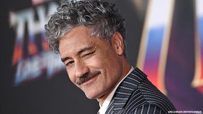 Thor 4: Taika Waititi Reacts To Celebrity-Filled Marvel Cast