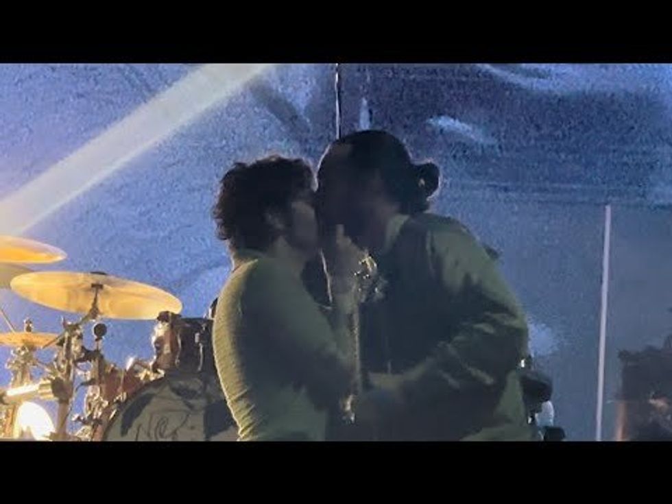 The 1975's Matty Healey faces legal action for gay kiss in Malaysia