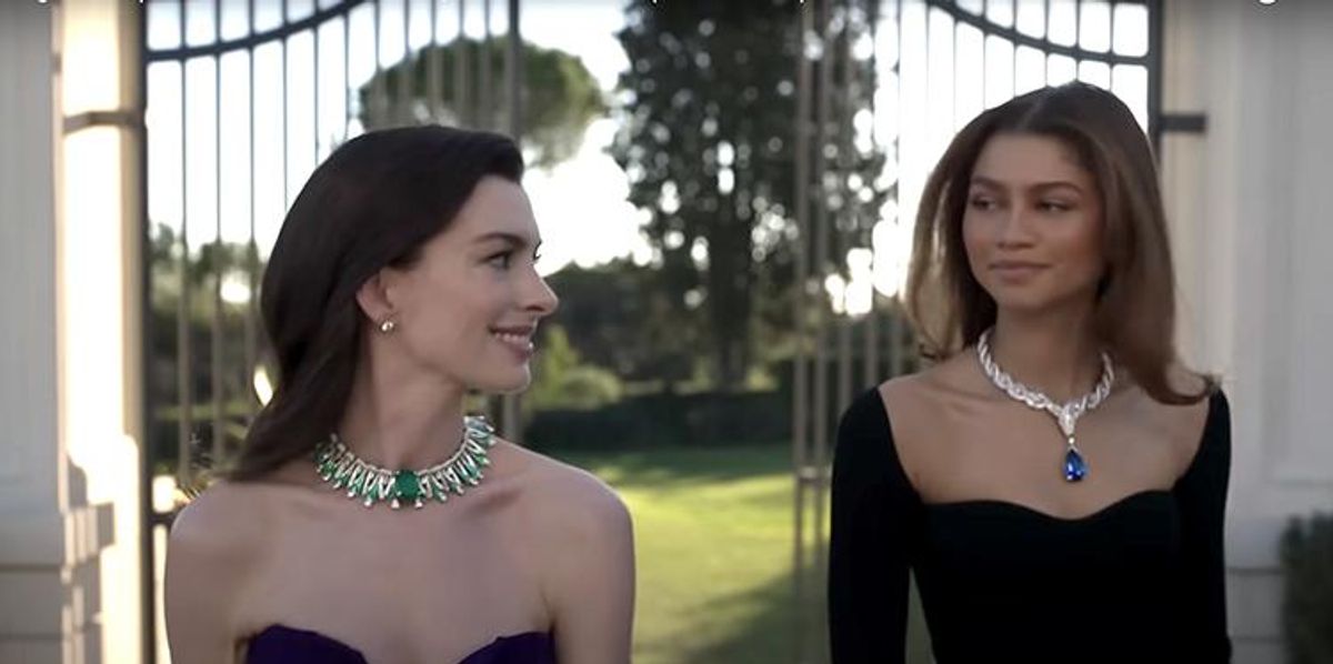 1200px x 598px - Zendaya & Anne Hathaway's Bulgari Ad Is the Sapphic Film of Our Dreams