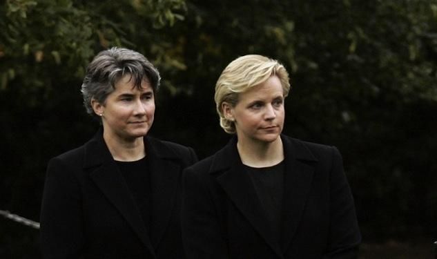 Mary Cheney Marries