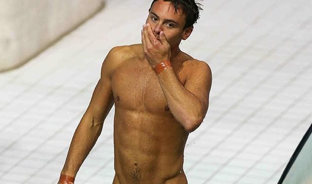 Tom Daley Voted Attitudes Sexiest Man Gives First Gay Interview 3545