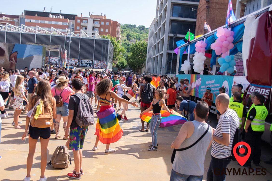 98 Glorious Photos Of Barcelona Pride