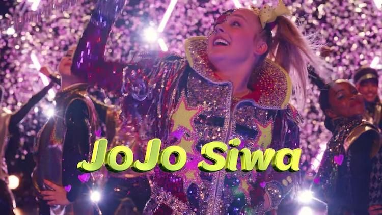 Jojo Siwa S New Movie Is Full Of Rainbows Sparkles